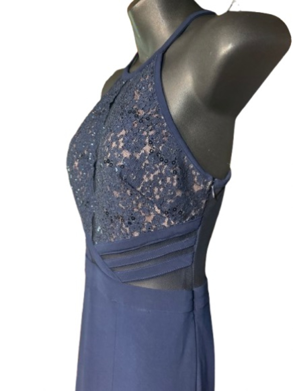 Morgan & Co
Navy Blue Lace Halter Gown floral lace halter-style bodice size 5 - Picture 3 of 14